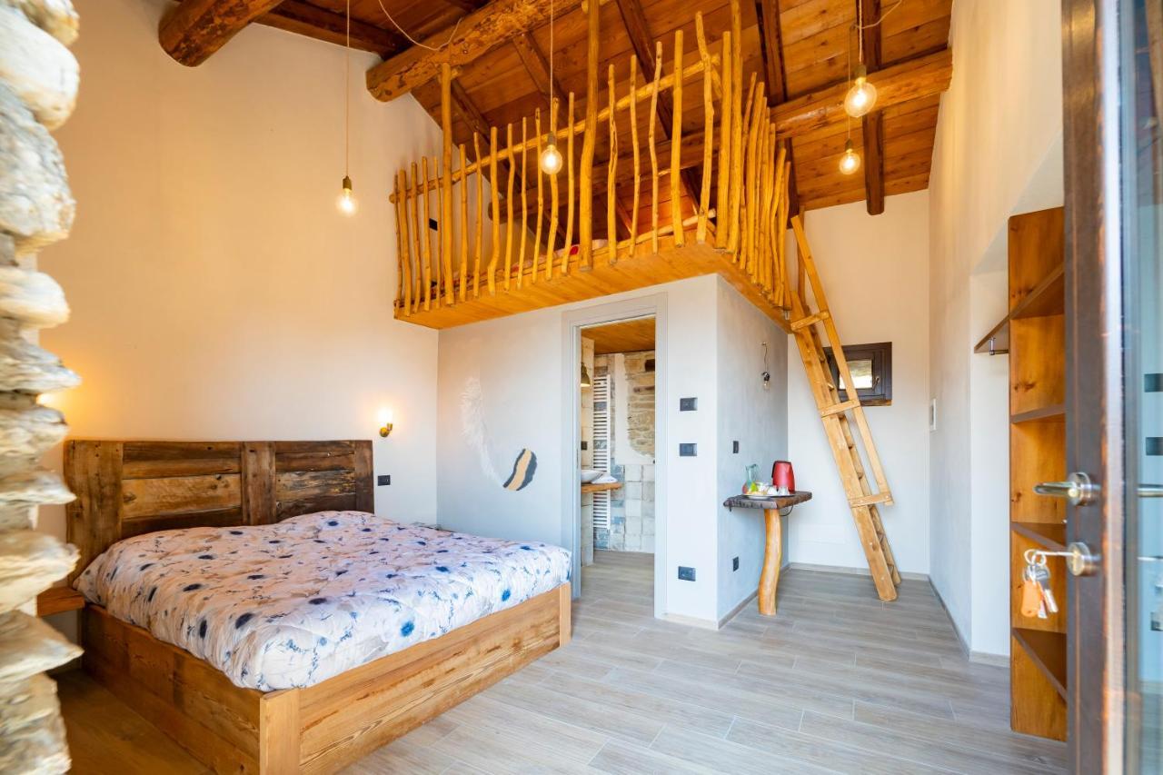 Country House Le Gaie Allegre Villar San Costanzo Zewnętrze zdjęcie